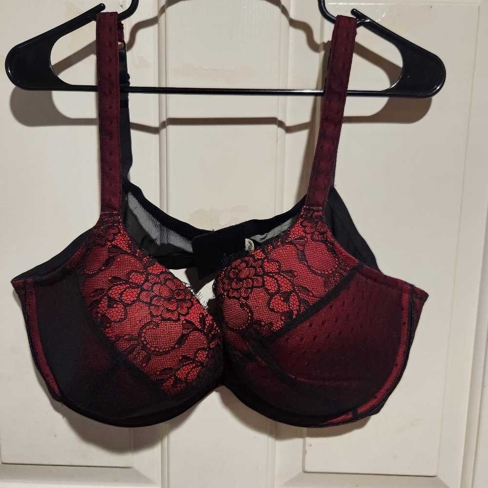 Women's Burgundy Lace Underwire Bra
